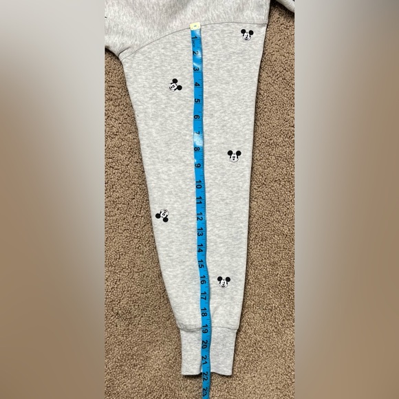 H&M Disney Mickey Mouse Face Cropped Hoodie Sweatshirt - light heather grey, L - Picture 6 of 7